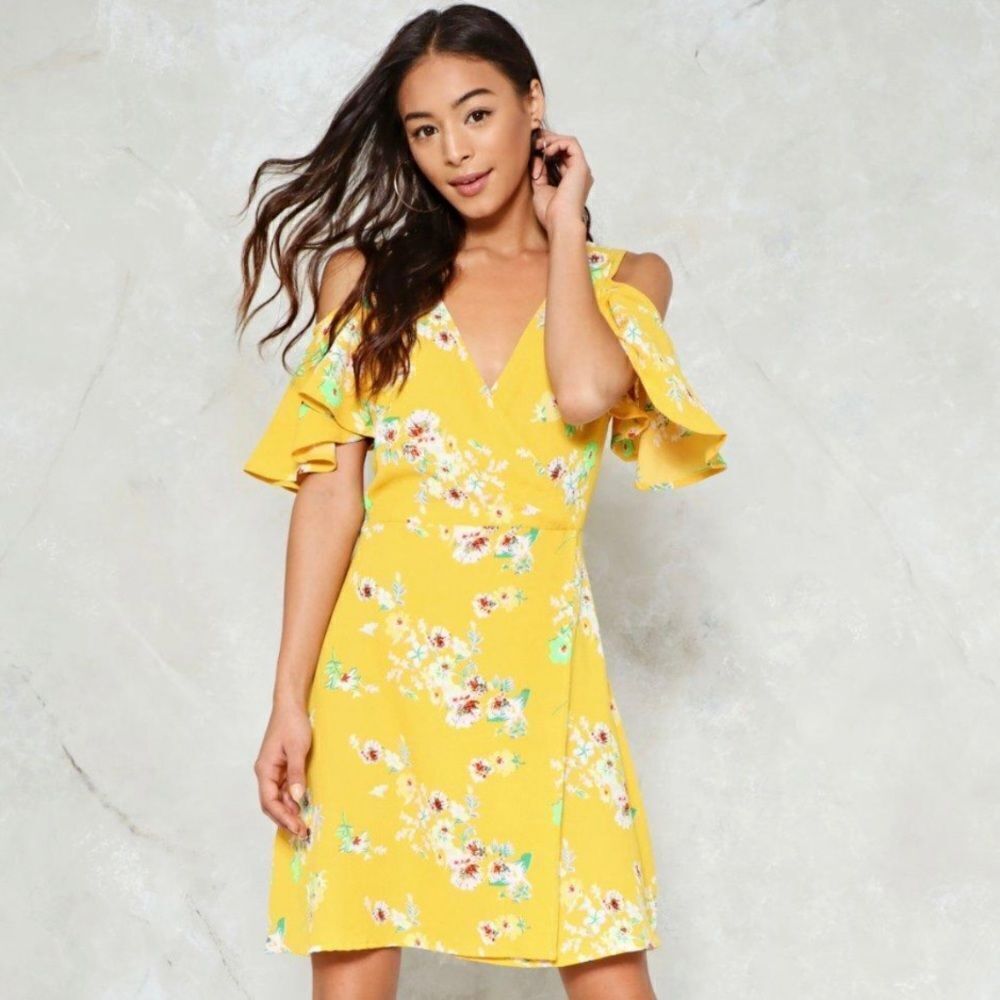 Nasty Gal Yellow Floral Cold Shoulder Wrap Sun Dress Size 6